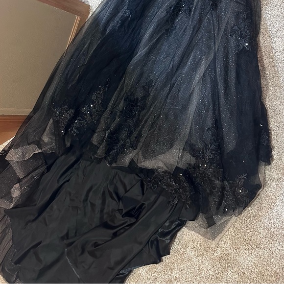 Black Wedding Dress Beaded Black wedding gown Size 10,12 Black Bridal Gown New - Picture 9 of 12
